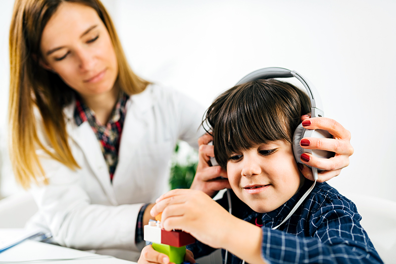 Hearing Aid Specialist vs. Audiologist: What’s The Difference?